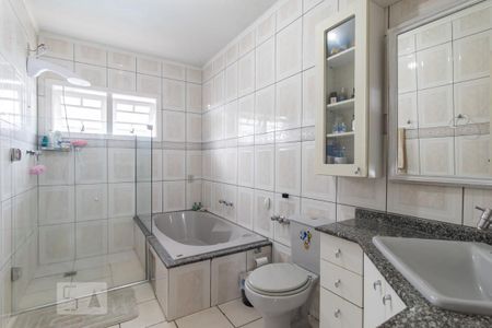Casa à venda com 454m², 3 quartos e 5 vagas Casa à venda com 454m², 3 quartos e 5 vagasBanheiro 2