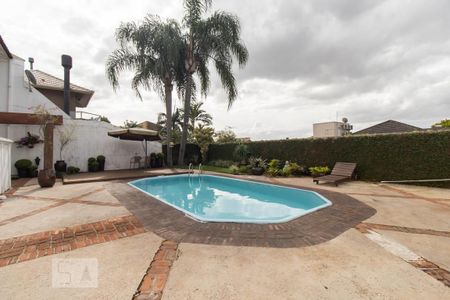 Casa à venda com 454m², 3 quartos e 5 vagas Casa à venda com 454m², 3 quartos e 5 vagasPiscina