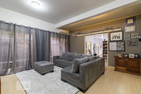 Casa à venda com 454m², 3 quartos e 5 vagas Casa à venda com 454m², 3 quartos e 5 vagasSala 2
