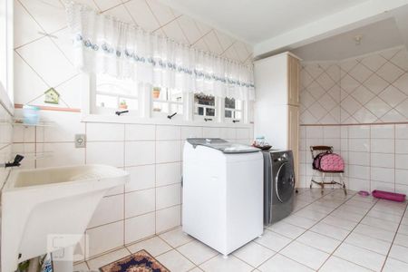 Casa à venda com 454m², 3 quartos e 5 vagas Casa à venda com 454m², 3 quartos e 5 vagasLavanderia