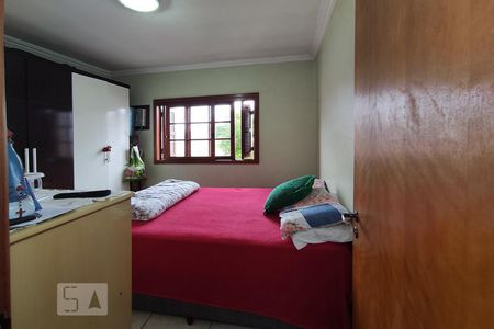 Casa à venda com 185m², 3 quartos e 2 vagasQuarto 2