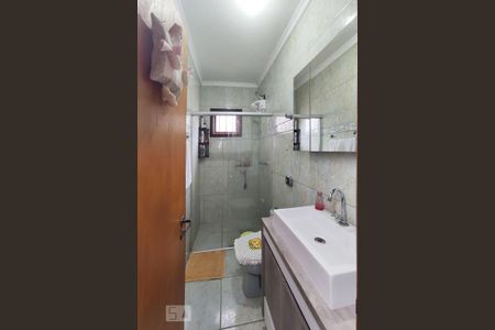 Casa à venda com 185m², 3 quartos e 2 vagasBanheiro Social