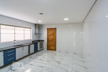 Casa à venda com 200m², 3 quartos e 2 vagasCozinha