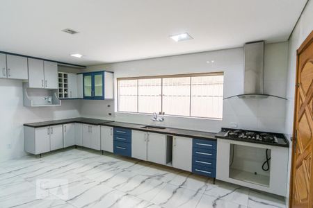 Casa à venda com 200m², 3 quartos e 2 vagasCozinha