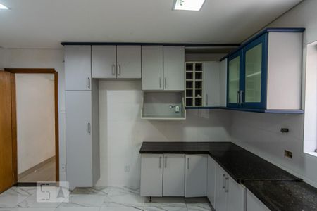 Casa à venda com 200m², 3 quartos e 2 vagasCozinha