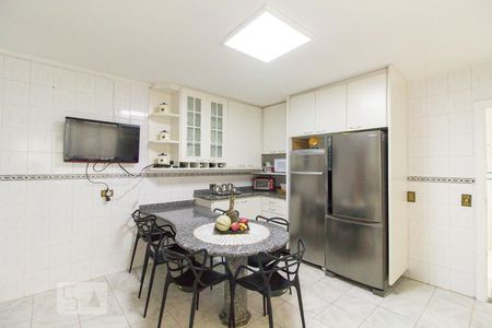 Cozinha de casa à venda com 3 quartos, 400m² em Tremembé, São Paulo