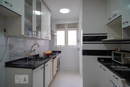 Apartamento à venda com 116m², 3 quartos e 1 vagaCozinha