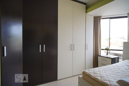 Quarto 1 de apartamento à venda com 3 quartos, 116m² em Vila Ipiranga, Porto Alegre
