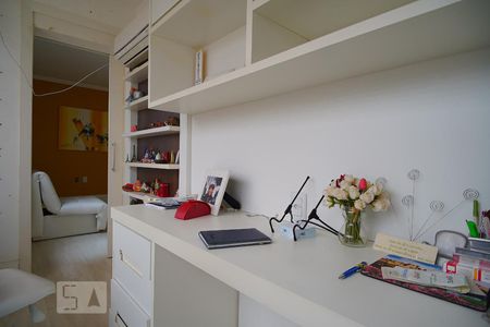 Apartamento à venda com 116m², 3 quartos e 1 vagaQuarto 2 - escritório