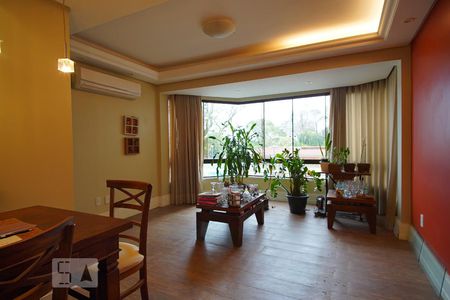 Sala de apartamento à venda com 3 quartos, 116m² em Vila Ipiranga, Porto Alegre