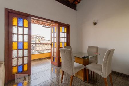 Casa para alugar com 489m², 4 quartos e 3 vagasTerraço