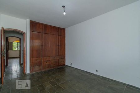Casa para alugar com 489m², 4 quartos e 3 vagasQuarto 1