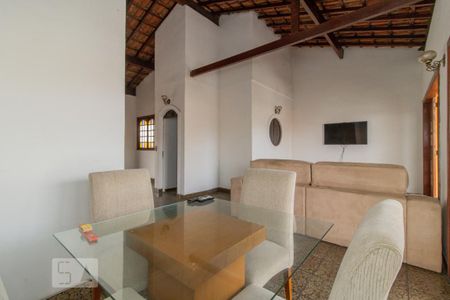 Casa para alugar com 489m², 4 quartos e 3 vagasTerraço