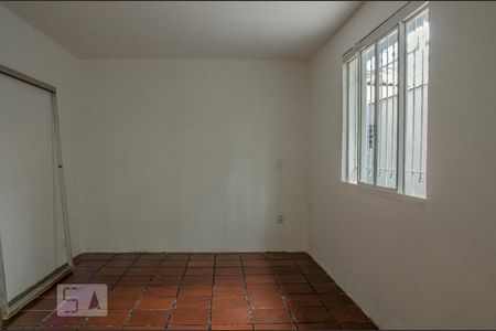 Sala 2 de casa para alugar com 3 quartos, 140m² em Vila Cruz das Almas, São Paulo