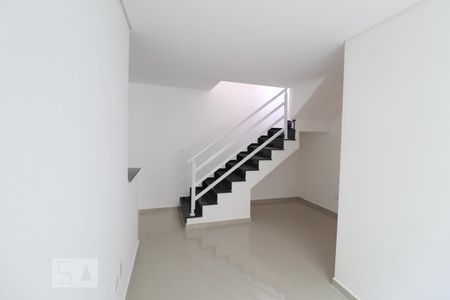 Sala de apartamento para alugar com 2 quartos, 147m² em Vila Dora, Santo André
