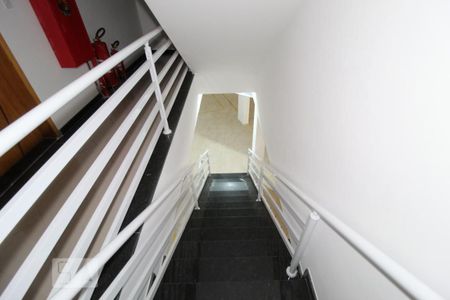 Apartamento para alugar com 147m², 2 quartos e 2 vagasEscada