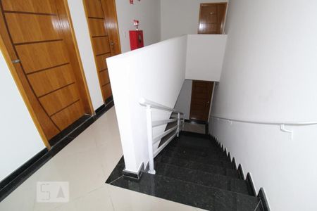 Apartamento para alugar com 147m², 2 quartos e 2 vagasEscada