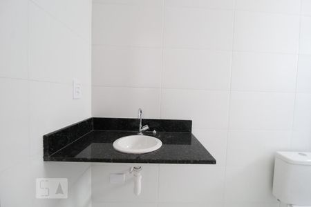 Apartamento para alugar com 56m², 2 quartos e 2 vagasBanheiro social
