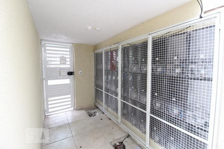 Apartamento para alugar com 141m², 2 quartos e 2 vagasEntrada social