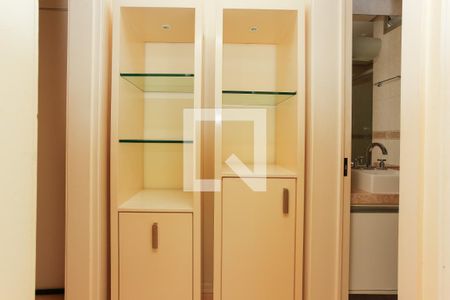 Apartamento à venda com 50m², 1 quarto e 1 vaga Apartamento à venda com 50m², 1 quarto e 1 vagaArmario externo