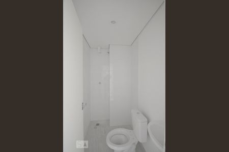 Casa para alugar com 45m², 1 quarto e sem vaga Casa para alugar com 45m², 1 quarto e sem vagaBanheiro