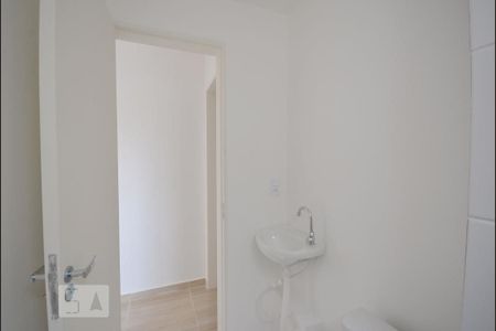Banheiro de apartamento para alugar com 1 quarto, 45m² em Vila Cristália, São Paulo