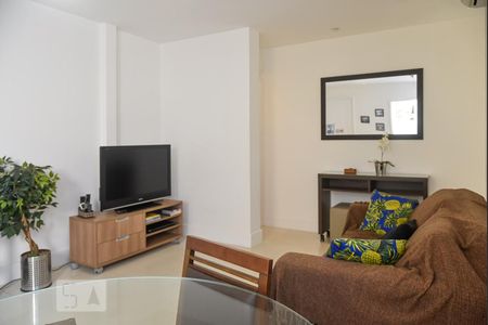 Sala de apartamento para alugar com 2 quartos, 74m² em Leblon, Rio de Janeiro