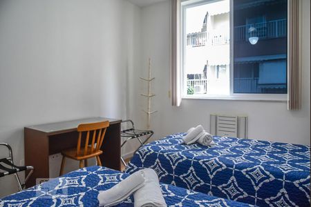 Quarto 1 de apartamento para alugar com 2 quartos, 74m² em Leblon, Rio de Janeiro