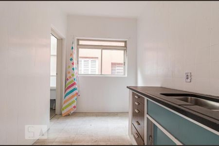 Apartamento à venda com 70m², 2 quartos e sem vagaCozinha