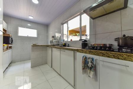 Casa à venda com 290m², 4 quartos e 3 vagasCozinha