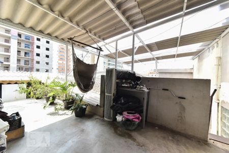 Casa à venda com 290m², 4 quartos e 3 vagasLavanderia