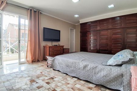 Casa para alugar com 240m², 3 quartos e 2 vagasSuíte 1