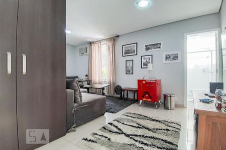 Casa para alugar com 240m², 3 quartos e 2 vagasSuíte 3