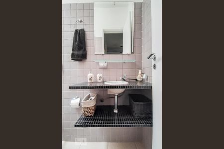 Casa para alugar com 240m², 3 quartos e 2 vagasBanheiro da Suíte 2