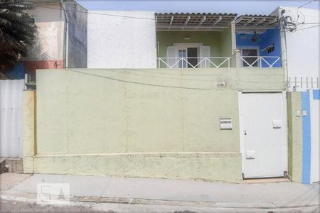Casa para alugar com 240m², 3 quartos e 2 vagasFachada