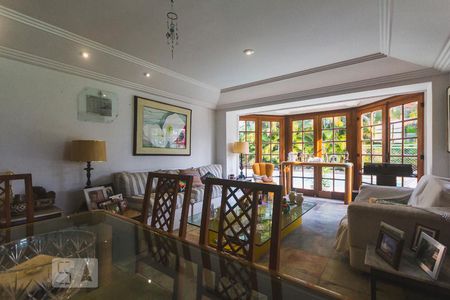 Casa de condomínio para alugar com 600m², 5 quartos e 3 vagas Casa de condomínio para alugar com 600m², 5 quartos e 3 vagasSala 2