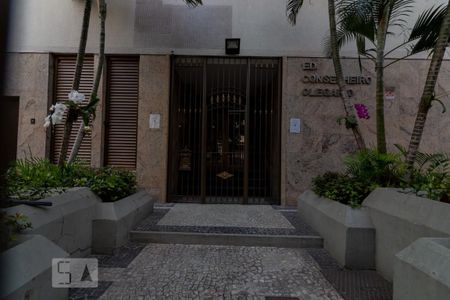 Apartamento à venda com 118m², 3 quartos e 2 vagasHall de Entrada