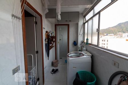 Apartamento à venda com 118m², 3 quartos e 2 vagasÁrea de Serviço