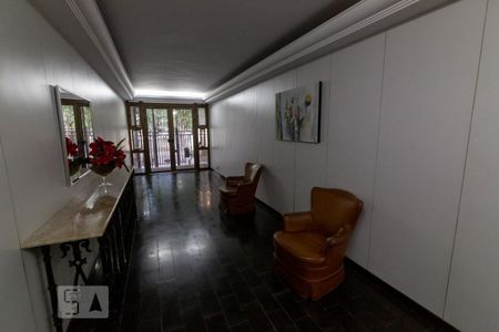 Apartamento à venda com 118m², 3 quartos e 2 vagasHall