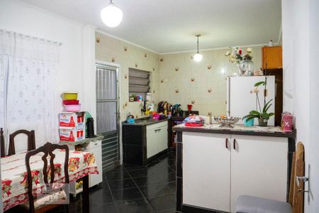Casa à venda com 161m², 3 quartos e 2 vagasCozinha