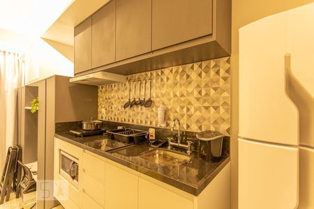 Cozinha de kitnet/studio à venda com 1 quarto, 25m² em Perdizes, São Paulo