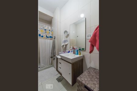 Apartamento à venda com 80m², 2 quartos e 1 vagaBanheiro Social