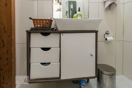 Apartamento à venda com 80m², 2 quartos e 1 vagaBanheiro da Suíte - Armário