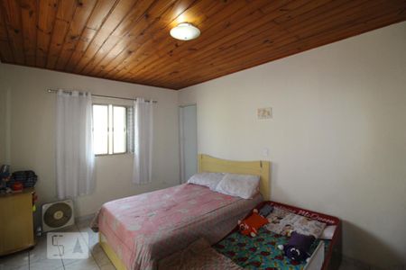 Casa à venda com 254m², 2 quartos e 3 vagasQuarto 2 suite