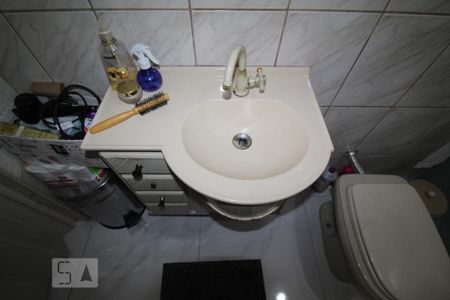 Casa à venda com 254m², 2 quartos e 3 vagasBanheiro 2 social