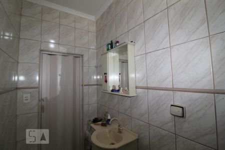 Casa à venda com 254m², 2 quartos e 3 vagasBanheiro 2 social