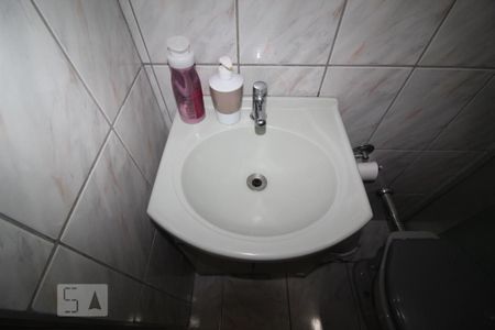 Casa à venda com 254m², 2 quartos e 3 vagasBanheiro 1 suite