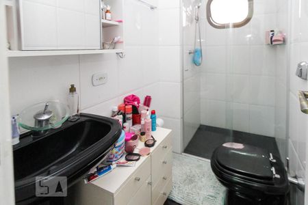 Apartamento à venda com 260m², 3 quartos e 4 vagas Apartamento à venda com 260m², 3 quartos e 4 vagasBanheiro da Suite 03