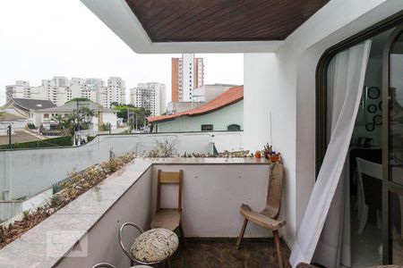 Apartamento à venda com 260m², 3 quartos e 4 vagas Apartamento à venda com 260m², 3 quartos e 4 vagasVaranda da Sala