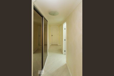 Apartamento à venda com 260m², 3 quartos e 4 vagas Apartamento à venda com 260m², 3 quartos e 4 vagascorredor dos Quartos